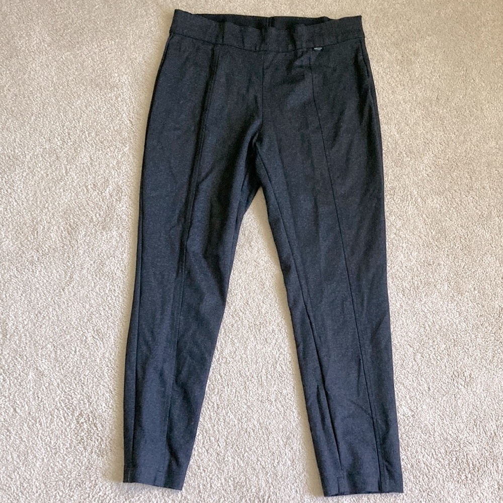 Anne Klein dark gray slip on skinny ankle pants